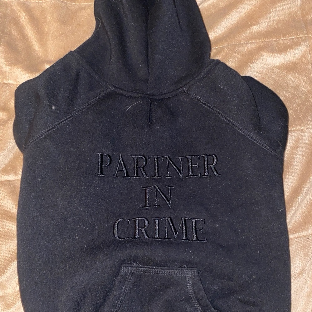 Black Reddy ‘Partners In Crime” Hoodie. - Picture 2 of 4